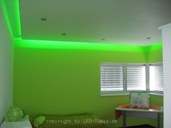Decke_mit_led_stripes