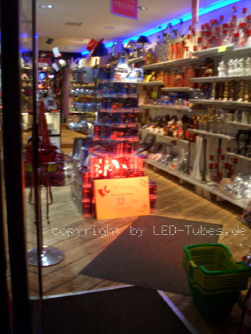 ladenbeleuchtung_led_tubes_color