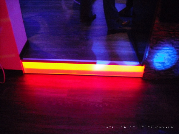 led_club_stufenbeleuchtung
