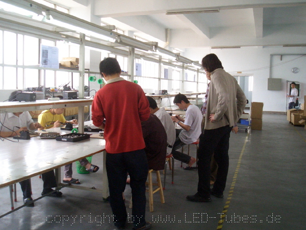 produktion_led_tubes_leuchten