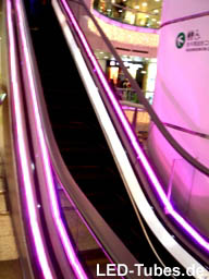 LED Tubes in einem Einkaufszentrum / Center